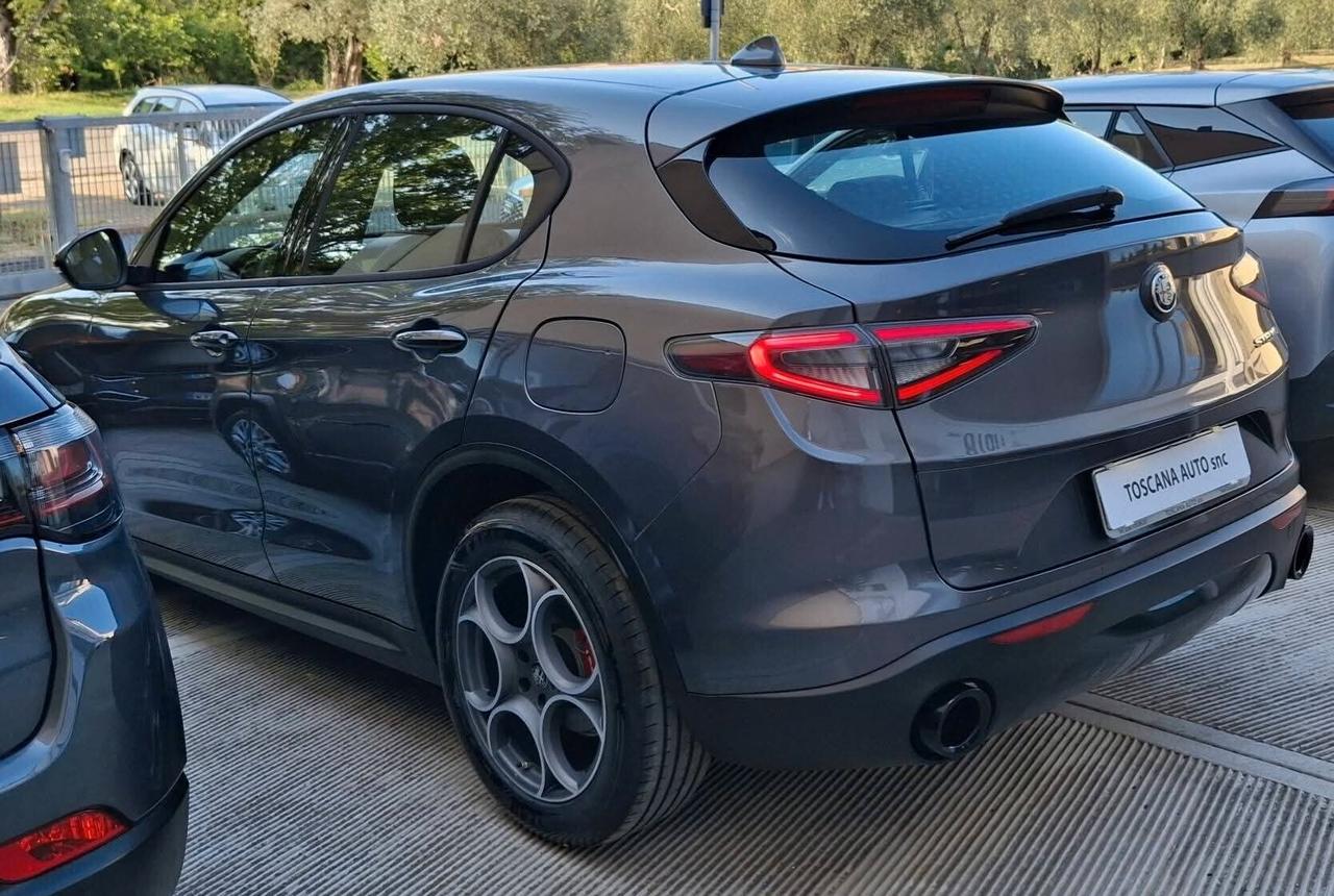 Alfa Romeo Stelvio 160cv restyling allestimento veloce