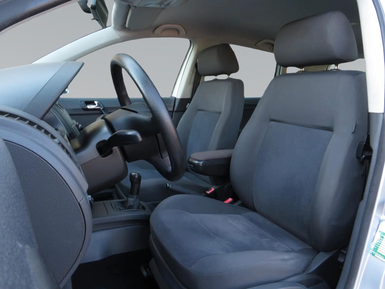 Volkswagen Polo 5p 1.4 80cv. km 128.000. gomme nuove