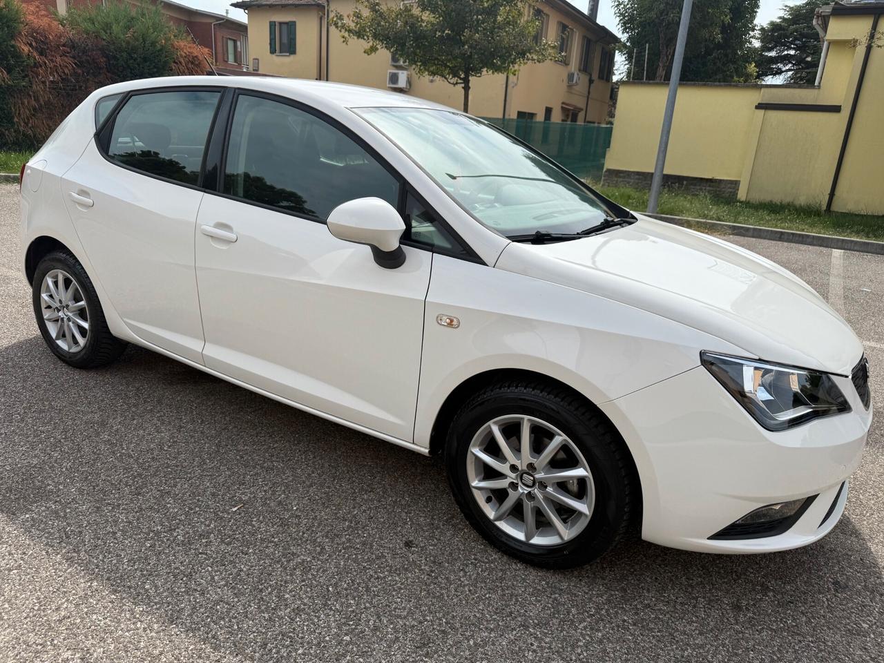 Seat Ibiza 1.0 - NEOPATENTATI - 12 MESI DI GARANZIA -