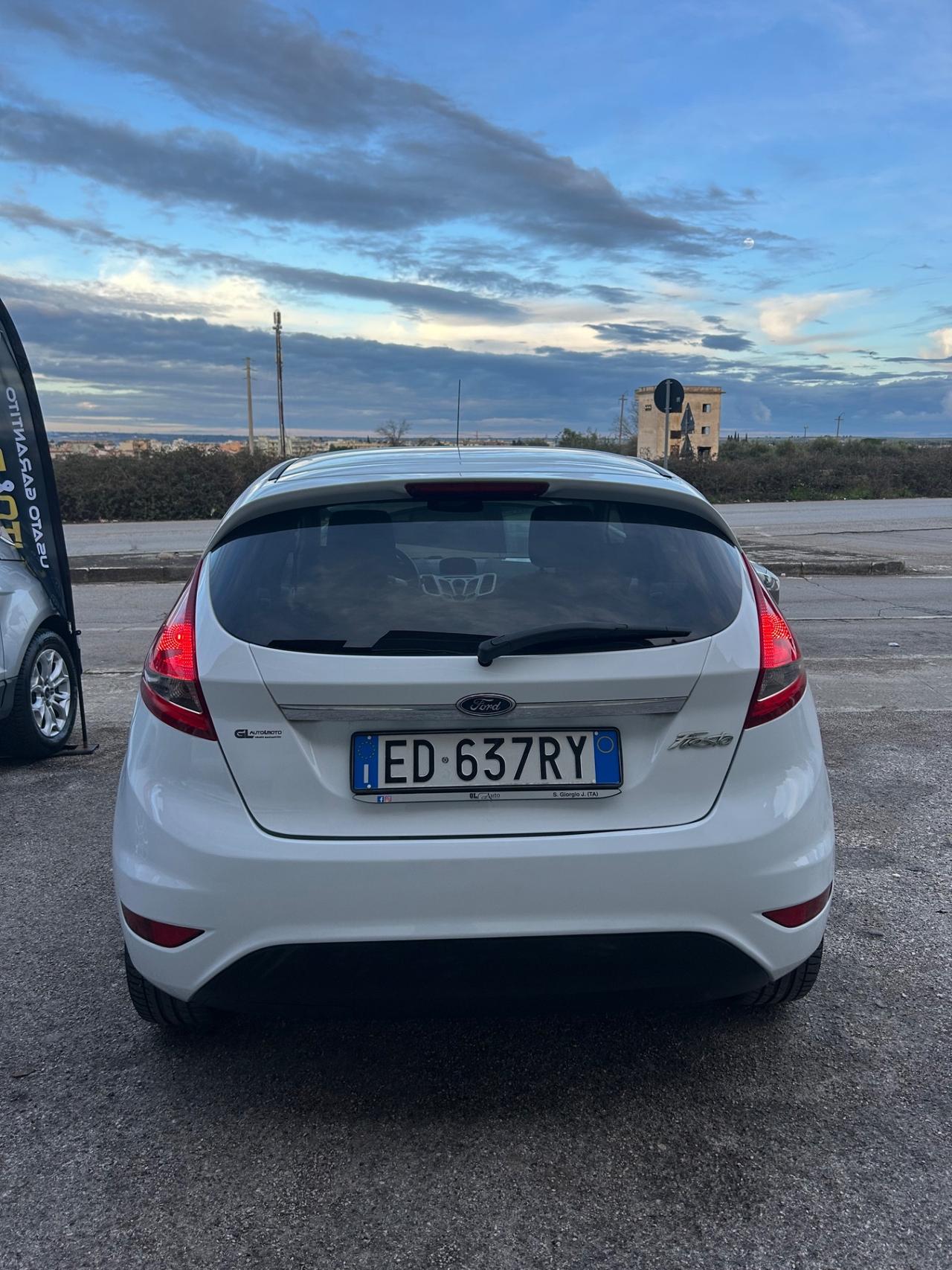 Ford Fiesta Fiesta+ 1.2 82CV 5 porte