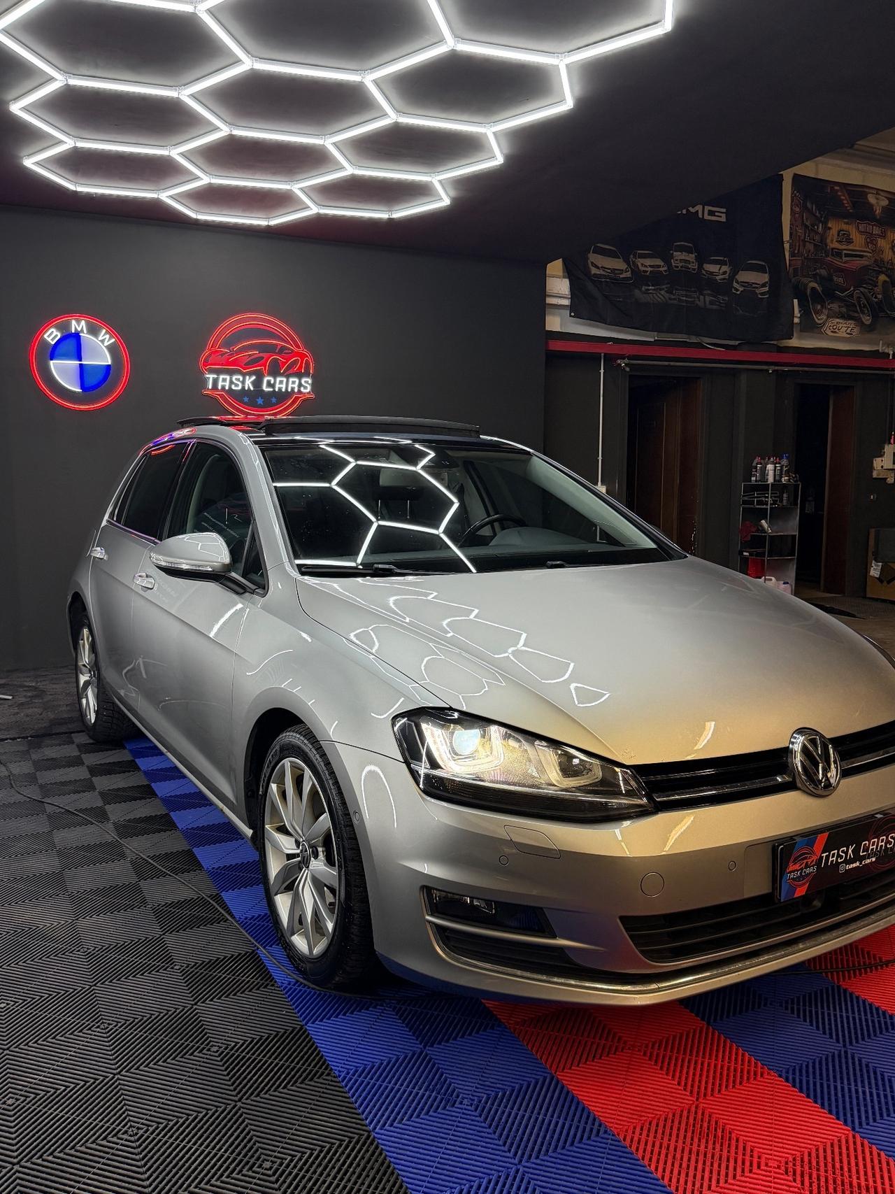 Volkswagen Golf 2.0 TDI 5p. 4MOTION Highline BlueMotion Technology