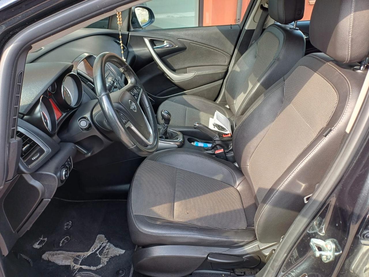 Opel Astra 1.7 CDTI 110 cv 5 porte Cosmo