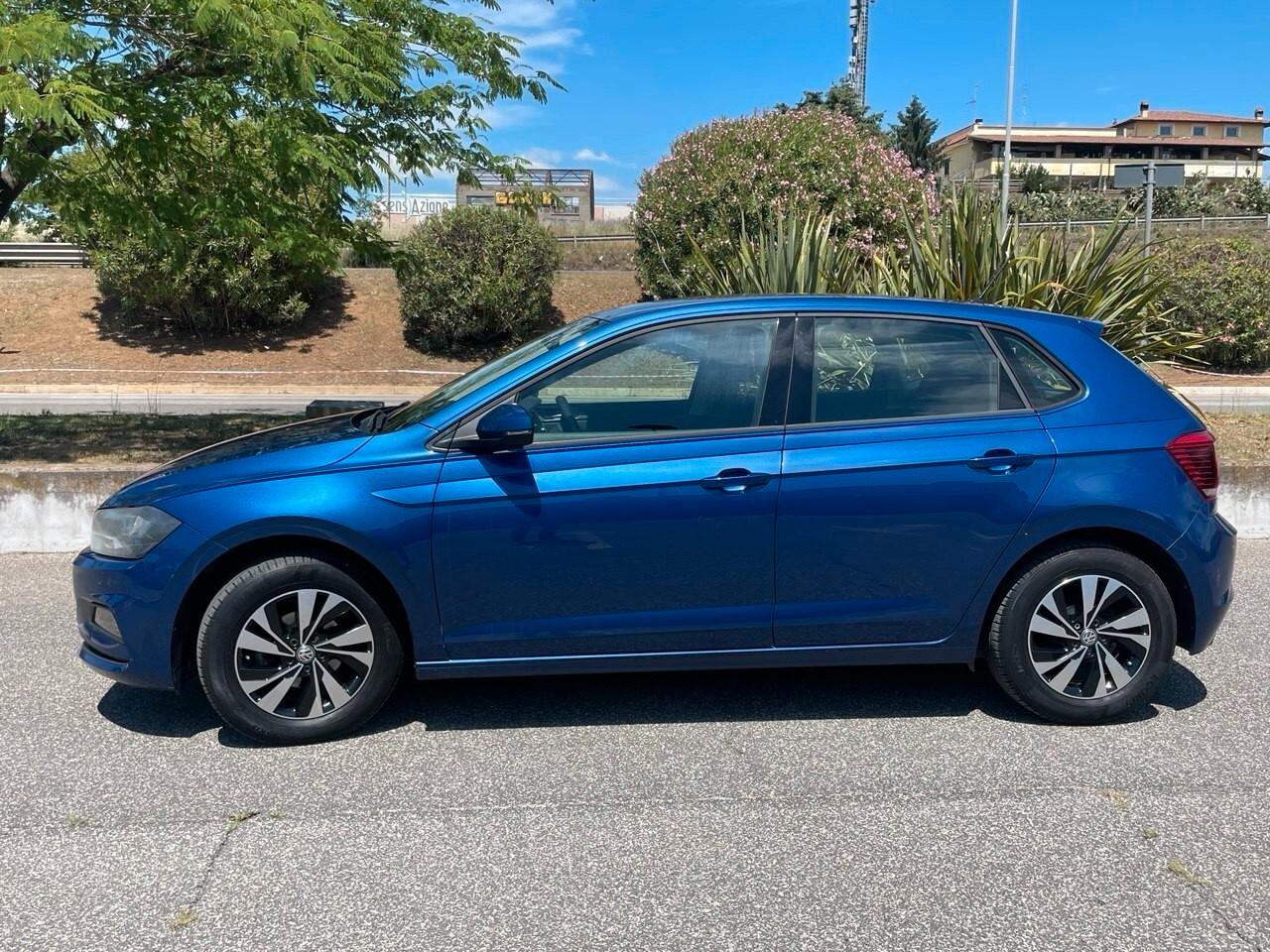 Polo VI 5p 1.0 evo Comfortline 80cv adatta a Neopatentati