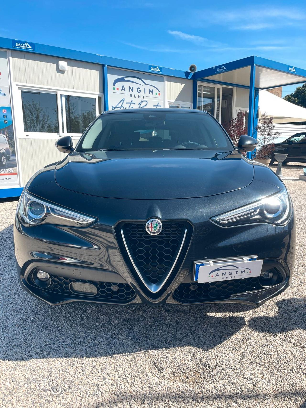 Alfa Romeo Stelvio 2.2 Turbodiesel 190 CV AT8 RWD Executive