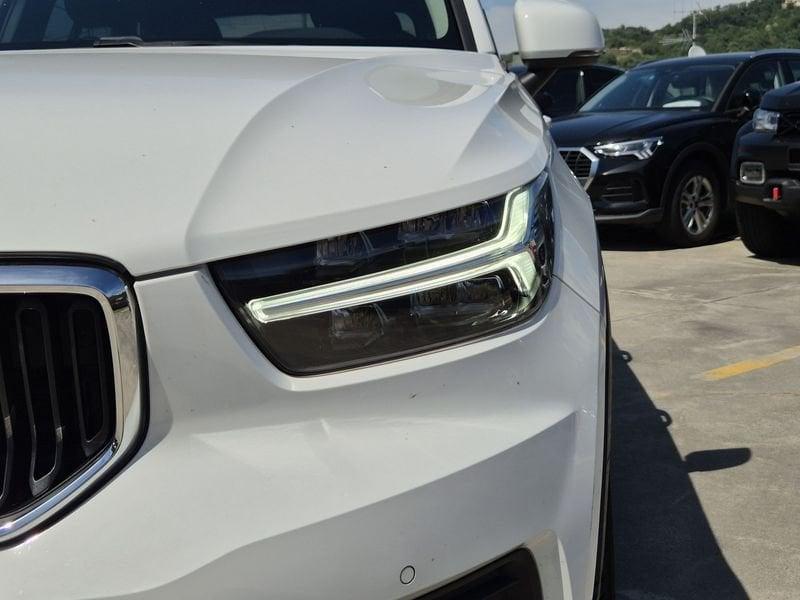 Volvo XC40 2.0 d3 Momentum Core auto my21