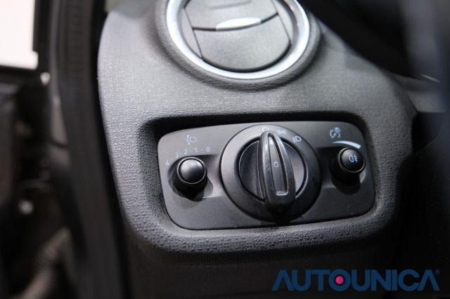 FORD Fiesta 1.5 TDCi 75CV 5 PORTE BUSINESS NEOPATENTATI