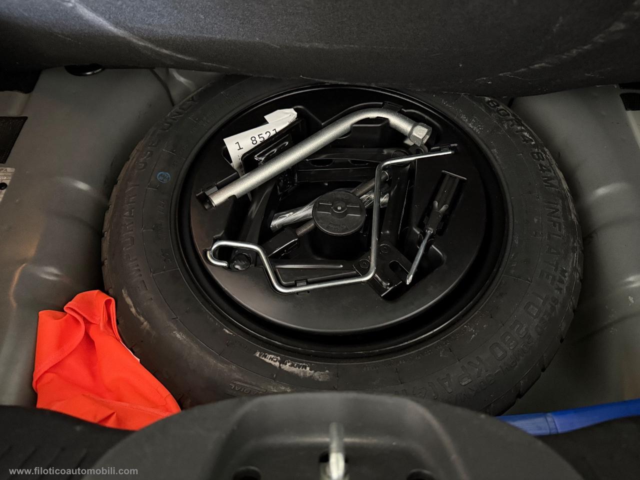 FIAT 500 1.0 Hybrid Connect VERSIONE SPECIALE CONNECT