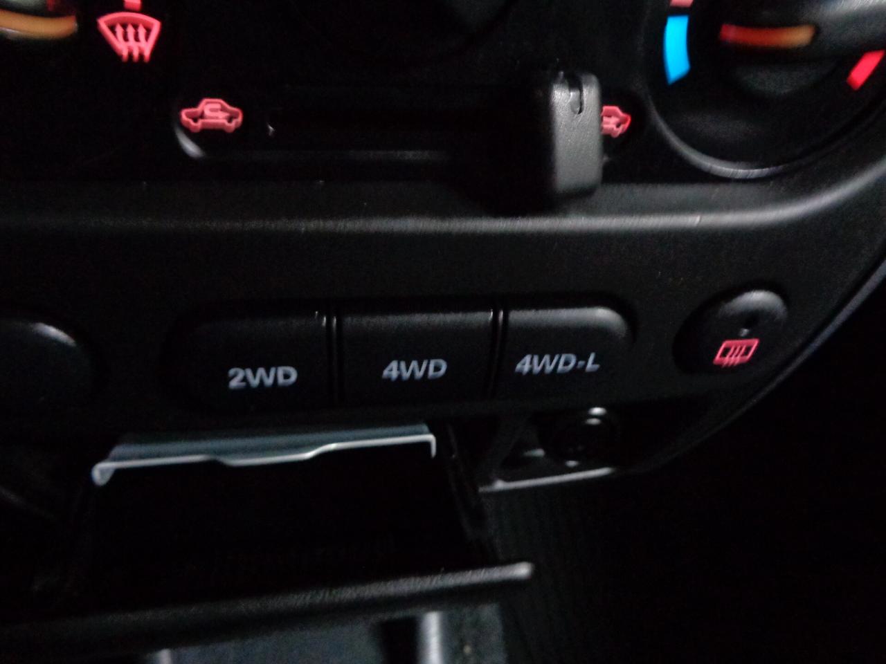 Suzuki Jimny 1.3i 16V cat 4WD JLX