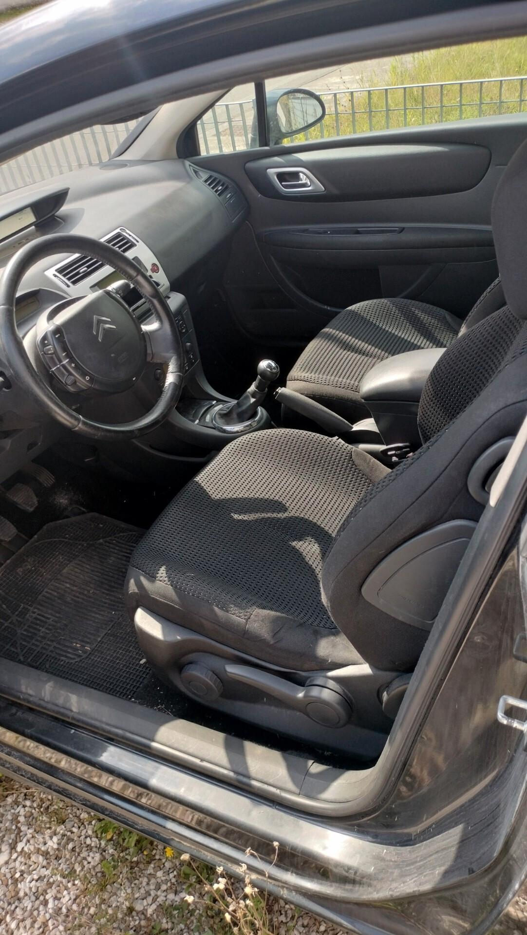 Citroen C4 Coupé 1.6 HDi VTR