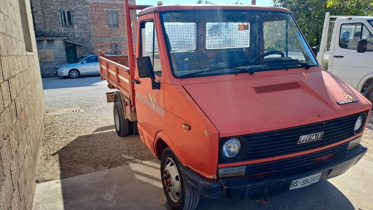 Iveco Daily 35-10 RIBALTABILE