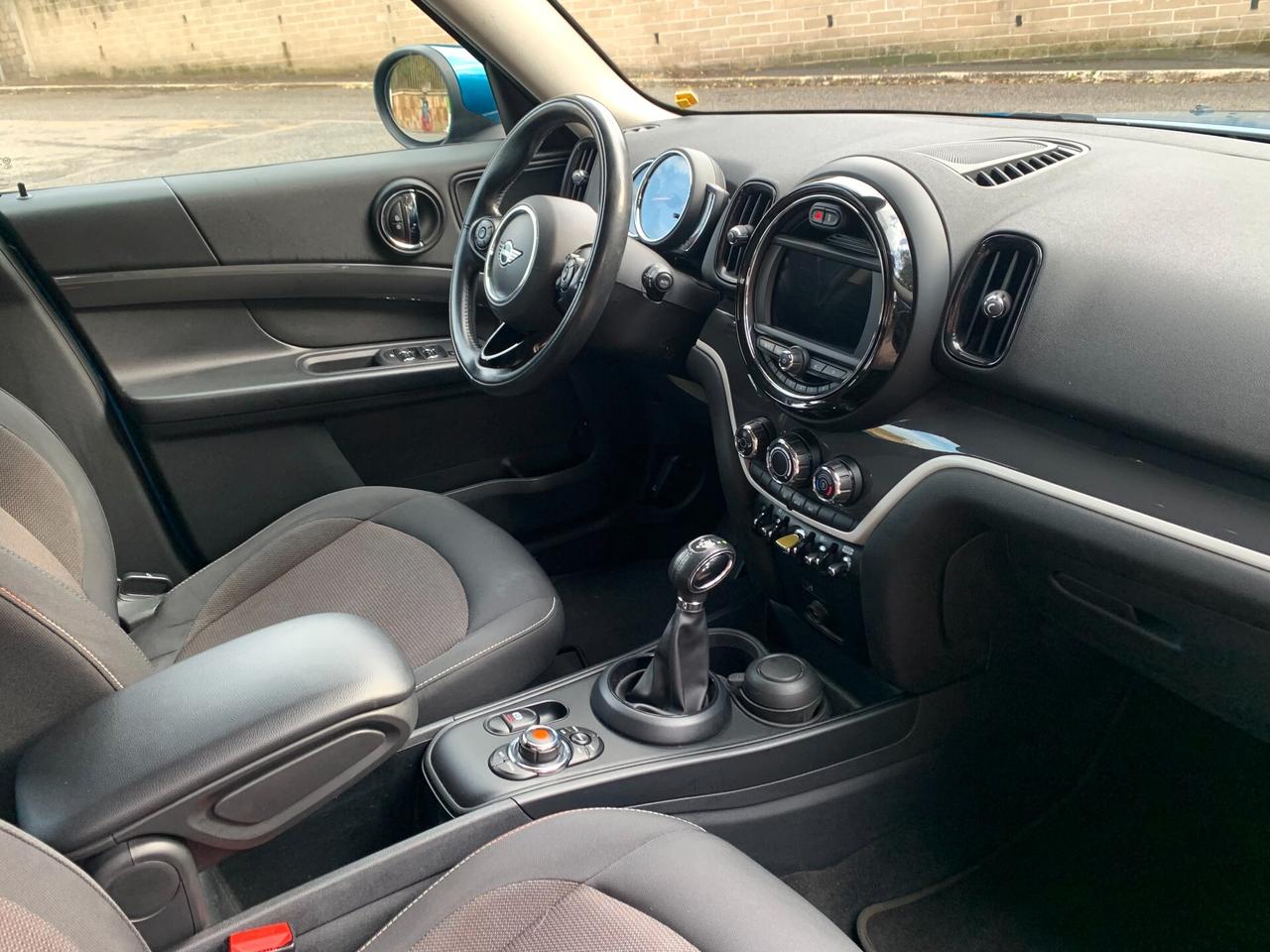 Mini Cooper SE Countryman HBRIDA PLUG-IN KM30800