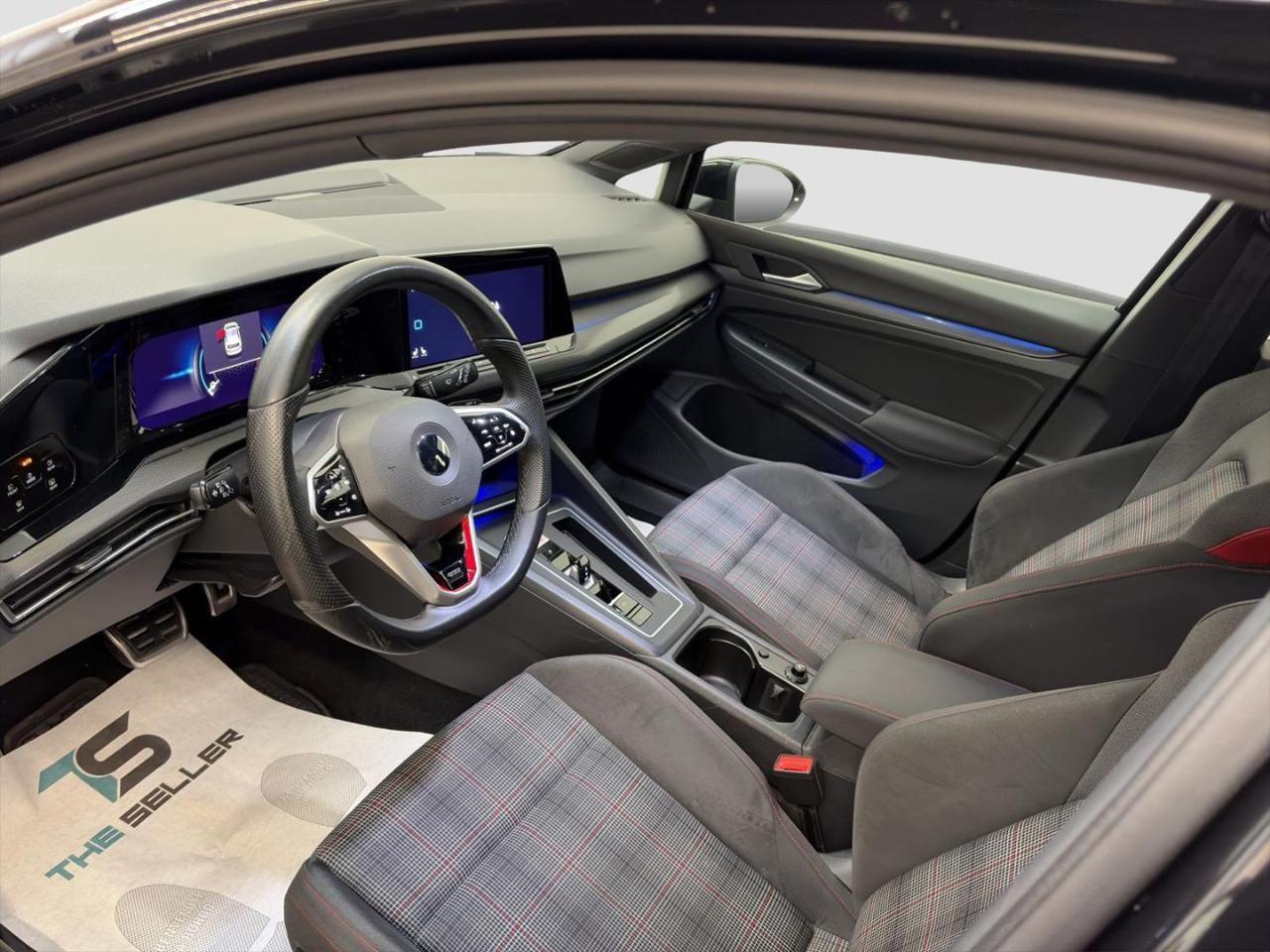 Volkswagen Golf 2.0 tsi GTI 245cv dsg