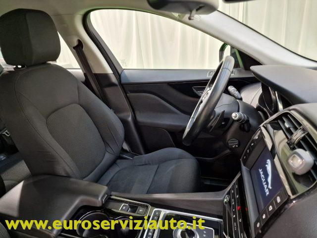 JAGUAR F-Pace 2.0 D 180 CV AWD aut. Pure