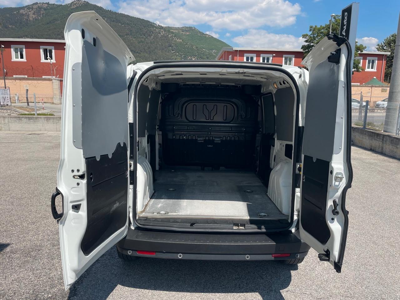 Fiat Doblo Doblò 1.6 MJT 120CV S&S PL-TN Cargo Maxi Business