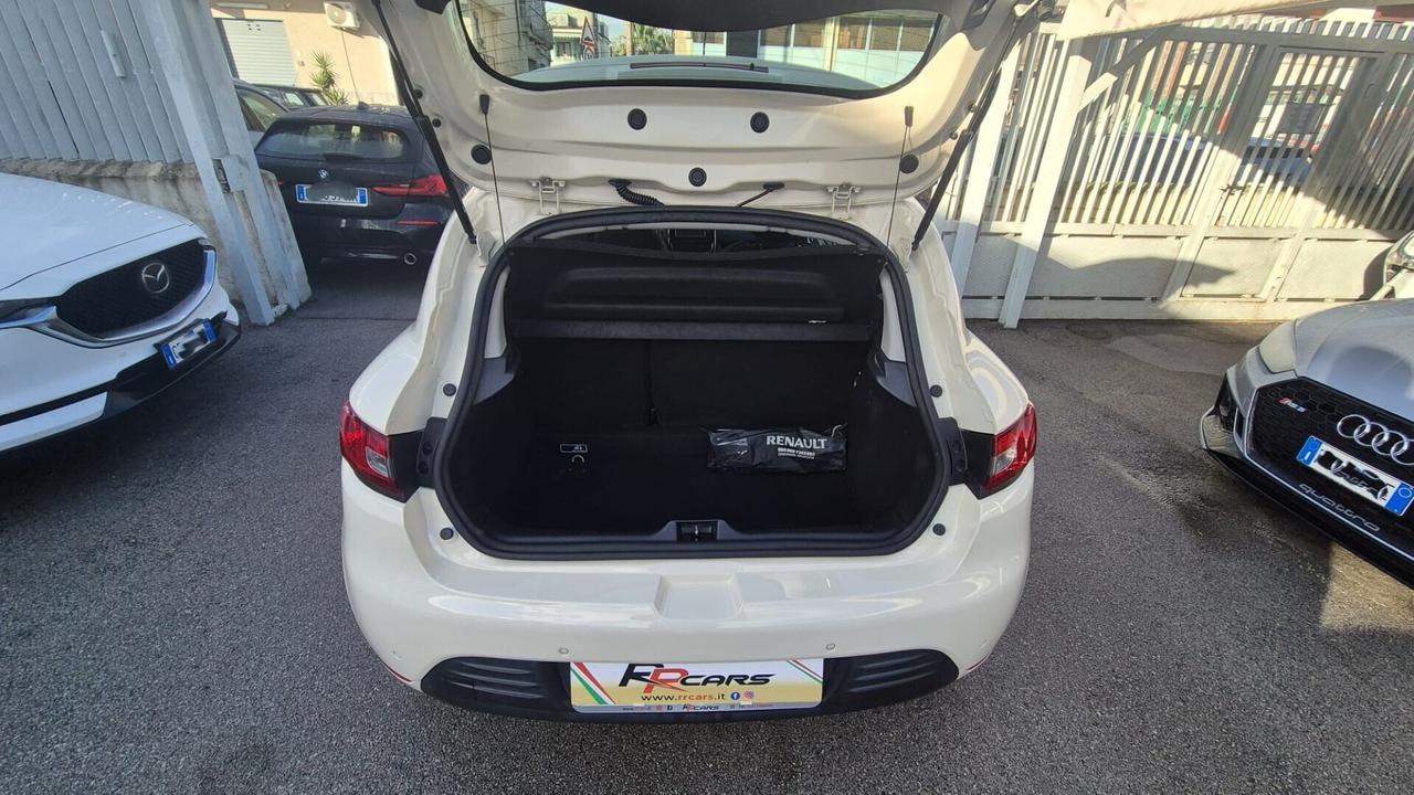 Renault Clio dCi 8V 75 CV Start&Stop 5 porte Energy Duel