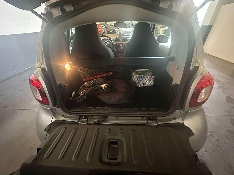 smart fortwo EQ Pulse