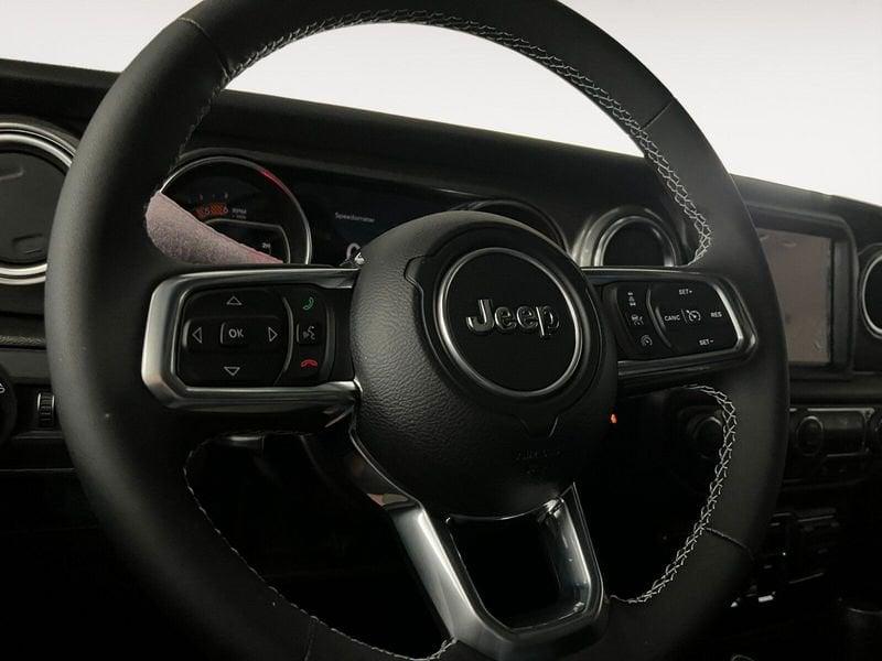 Jeep Gladiator 3.0 V6 Overland 4wd auto 3.0 V6 Overland 4wd auto