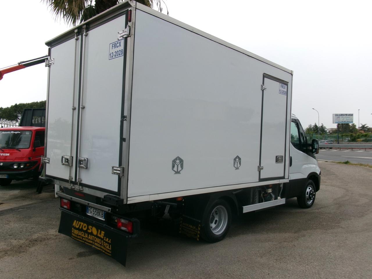Iveco Daily 35C15 3000 150CV E5 FRIGO ATP FRCX -20° 12/2028 7 PEDANE