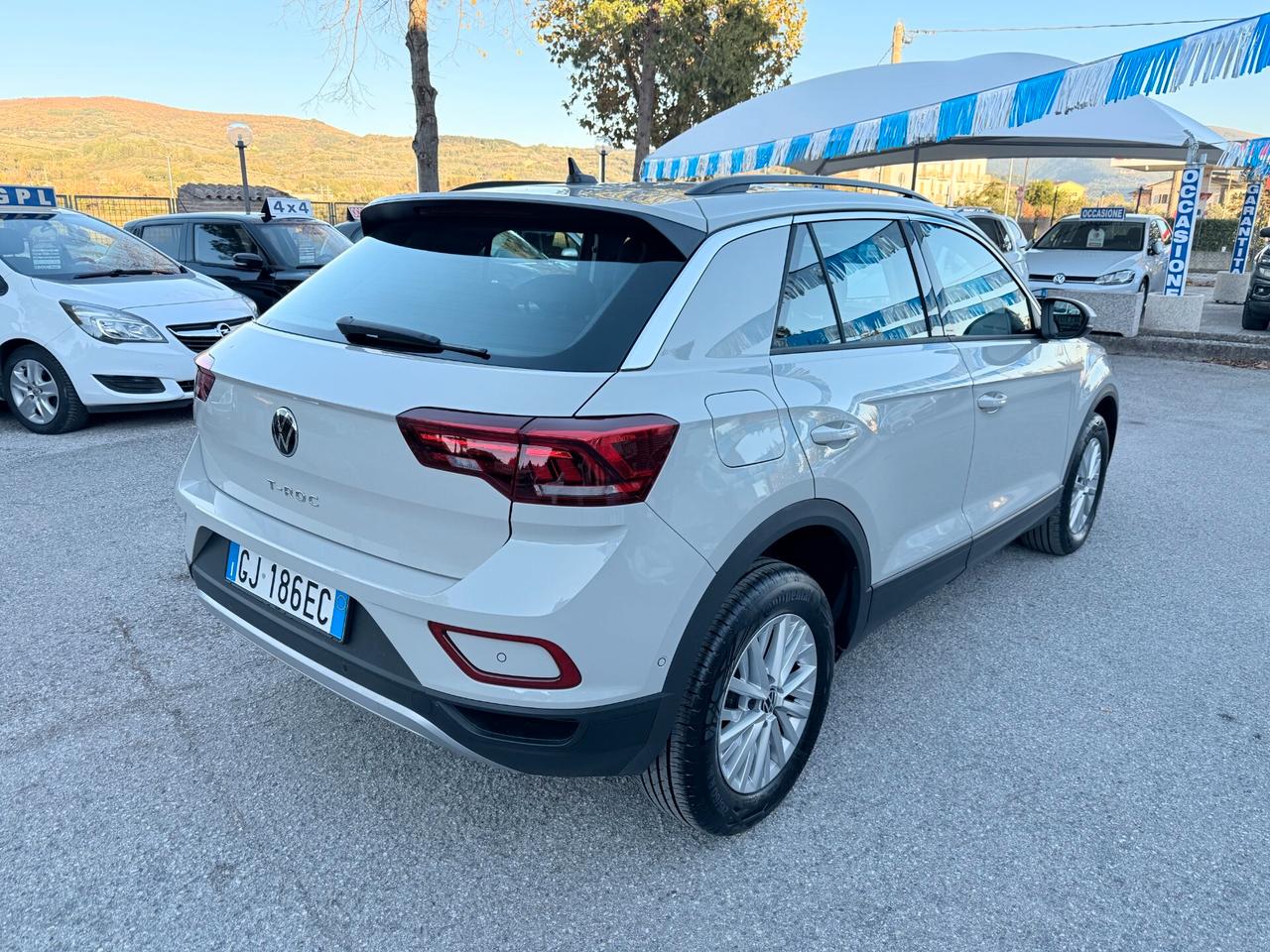 " DA VETRINA " Volkswagen T-Roc 2.0 TDI SCR Style