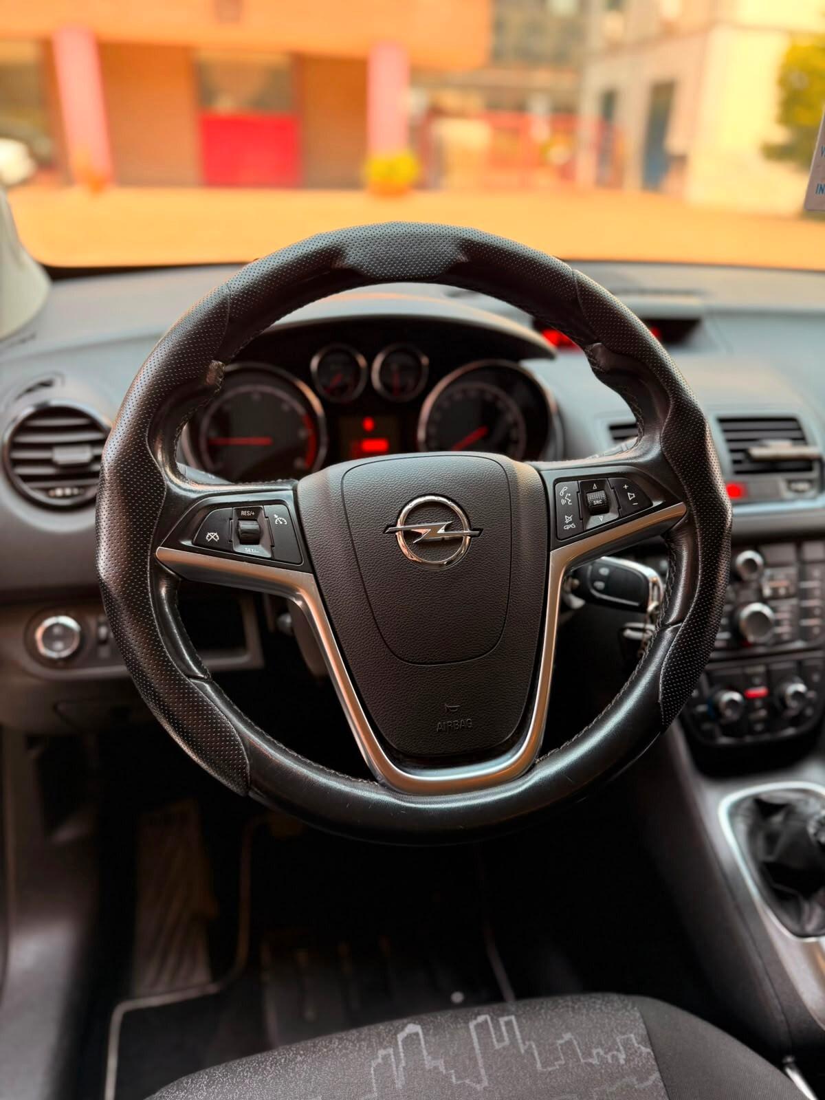 Opel Meriva 1.3 CDTI 95CV ecoFLEX Cosmo