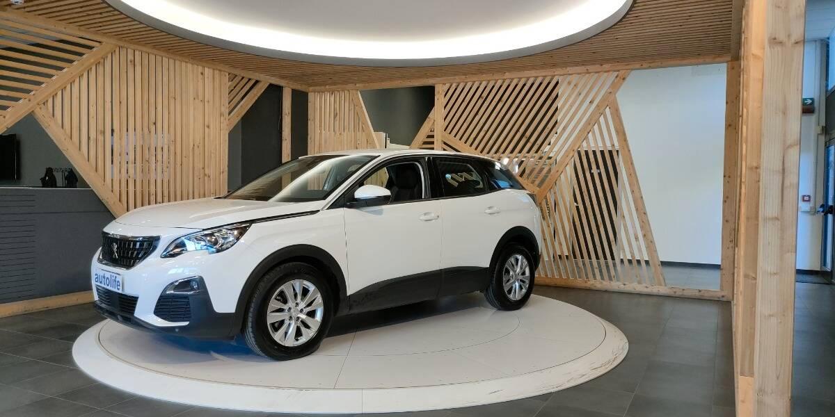 Peugeot 3008 1.5 bluehdi Business s&s 130cv eat8