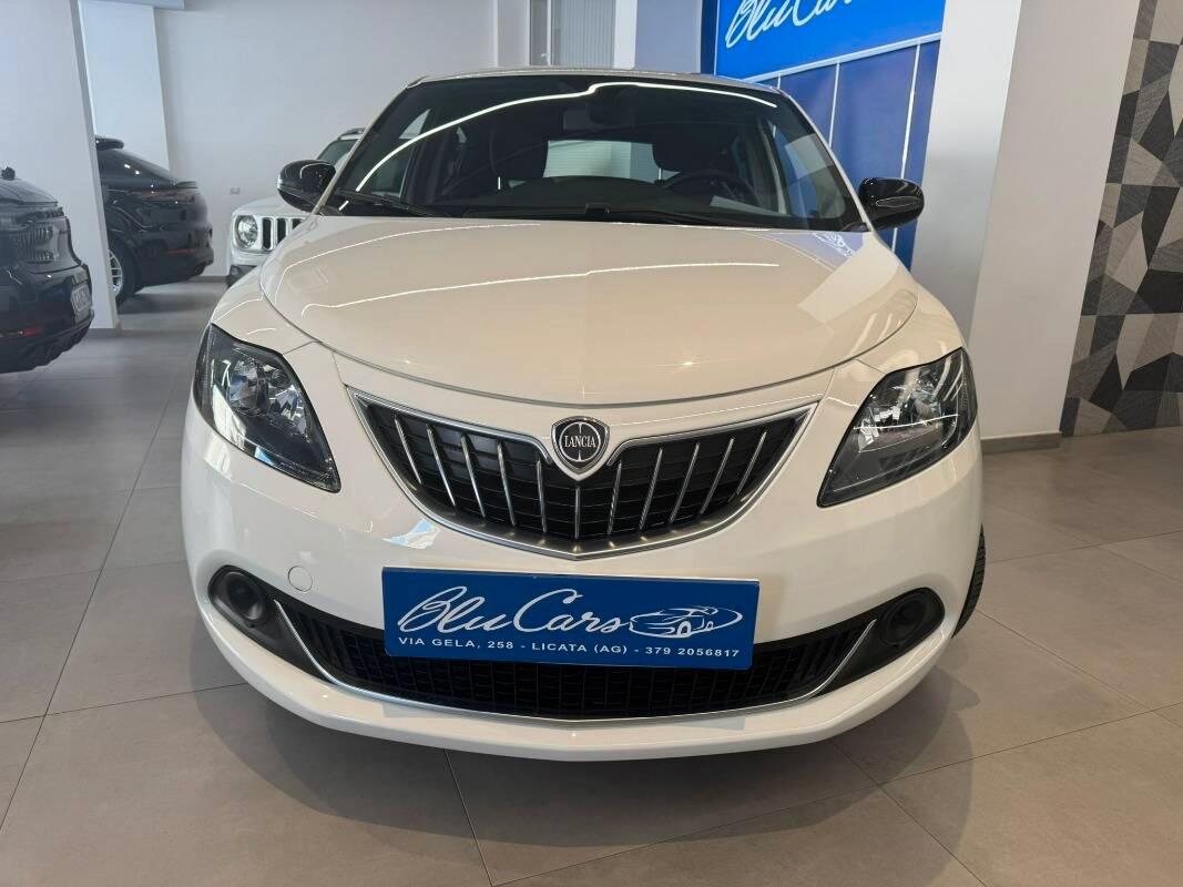 Lancia Ypsilon III 1.0 firefly hybrid Silver s&s 70cv