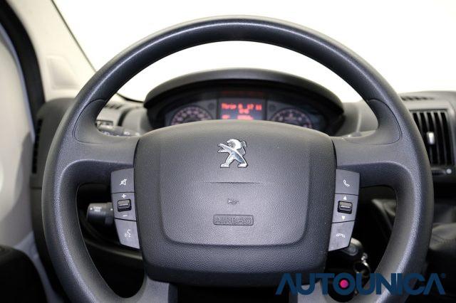 PEUGEOT Boxer 335 2.2 BLUEHDI 140 S&S PLM-TM FURGONE