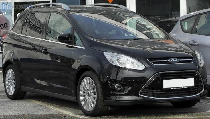 Ford C-Max7 1.6 TDCi 115CV Titanium 7 posti