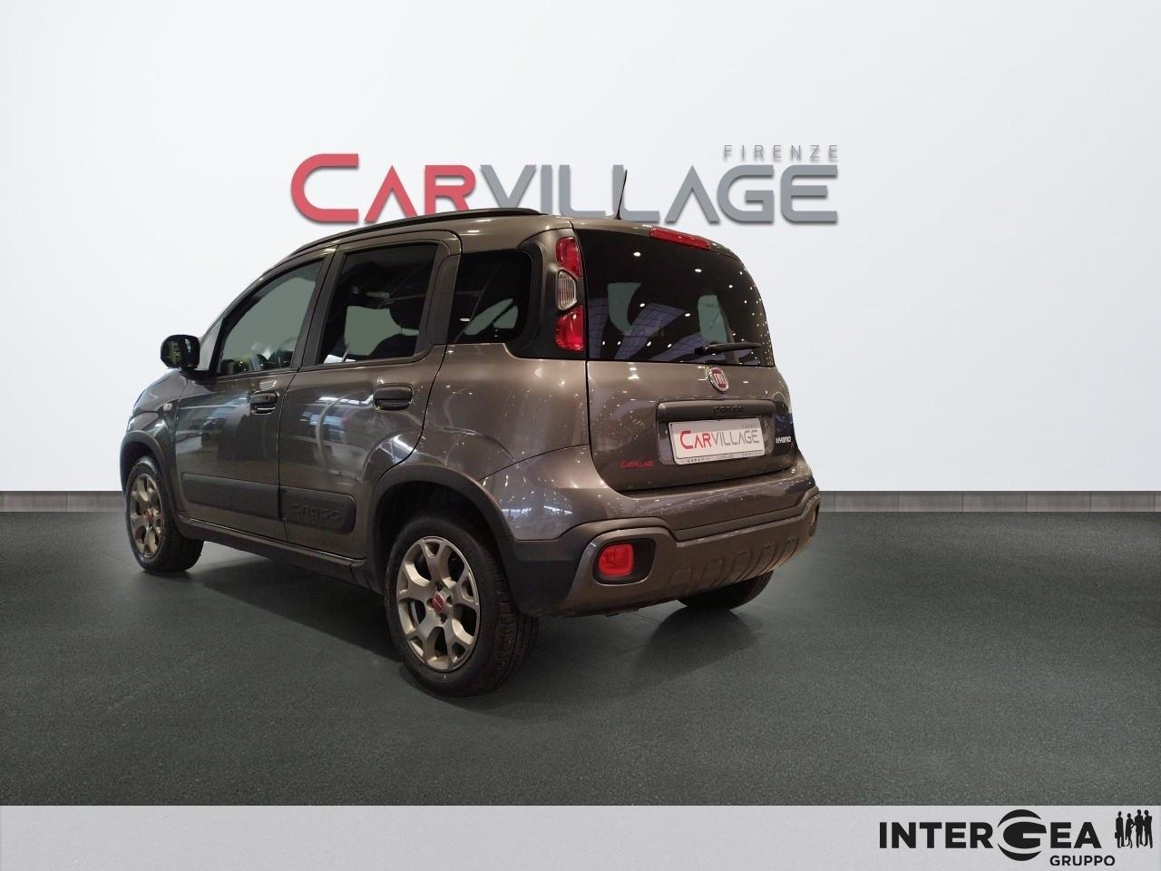 FIAT Panda 1.0 firefly hybrid City Cross s&s 70cv 5p.ti