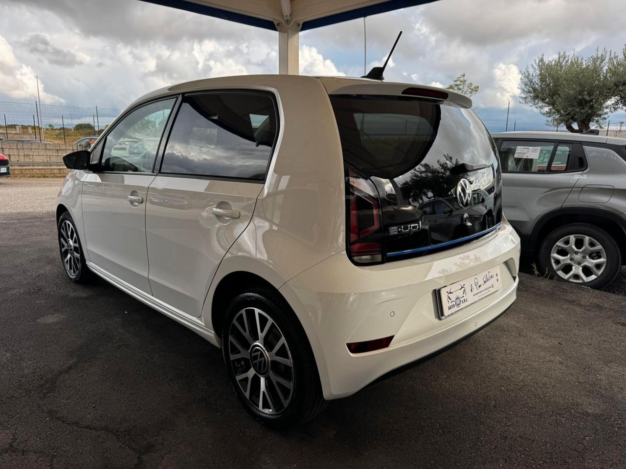 Volkswagen up! e-up! 82 CV