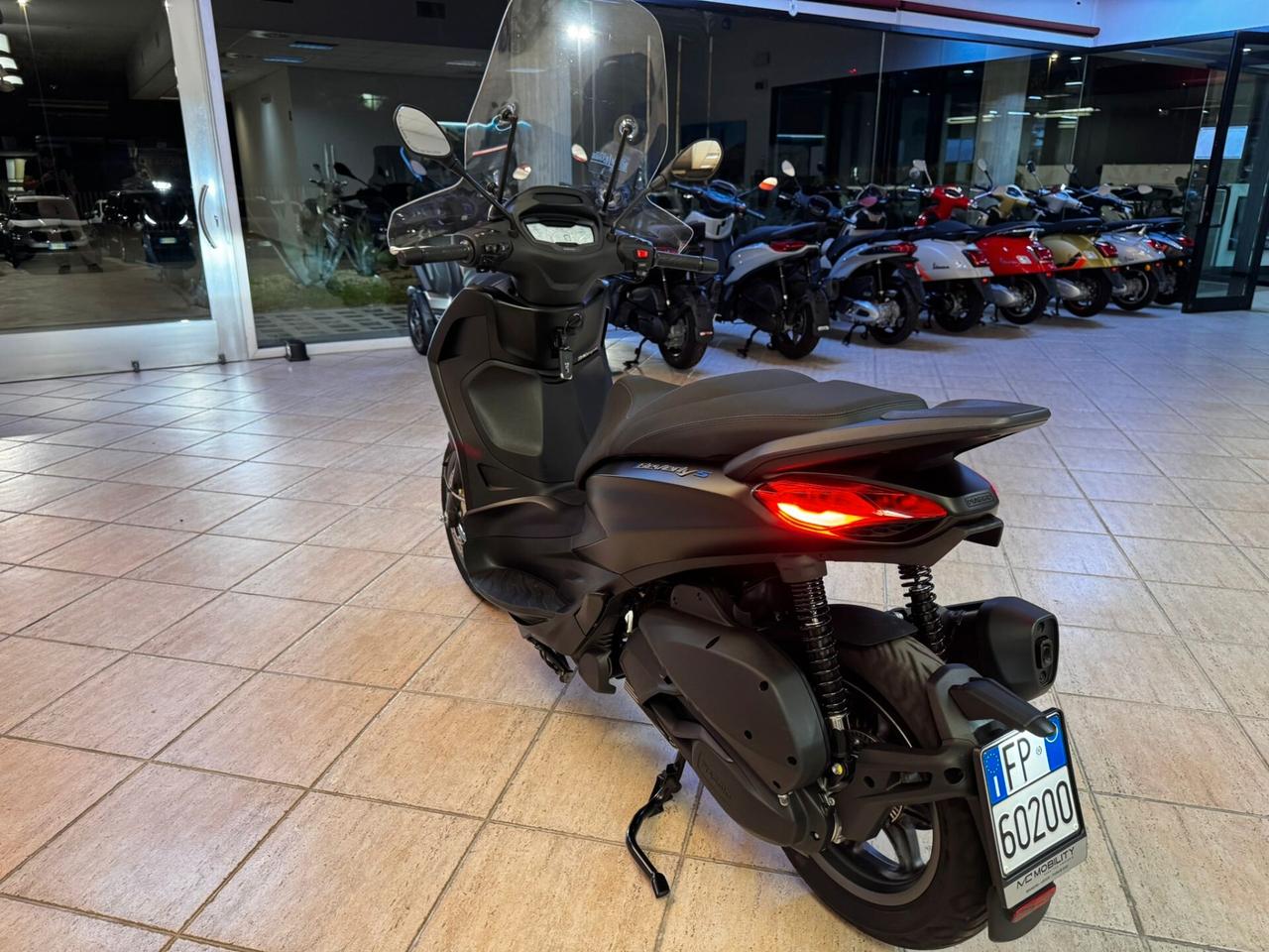 PIAGGIO BEVERLY 300S AZIENDALE 600 KM