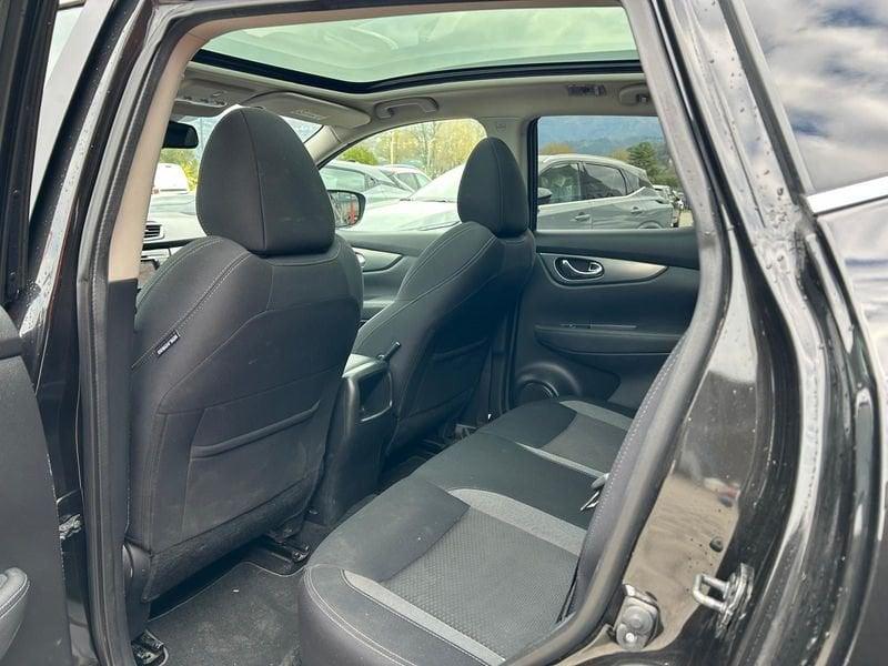 Nissan Qashqai 1.3 DIG-T 140 N-Connecta