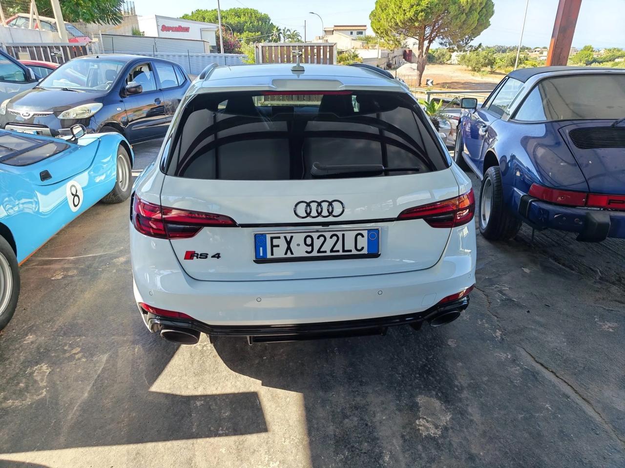 Audi RS4