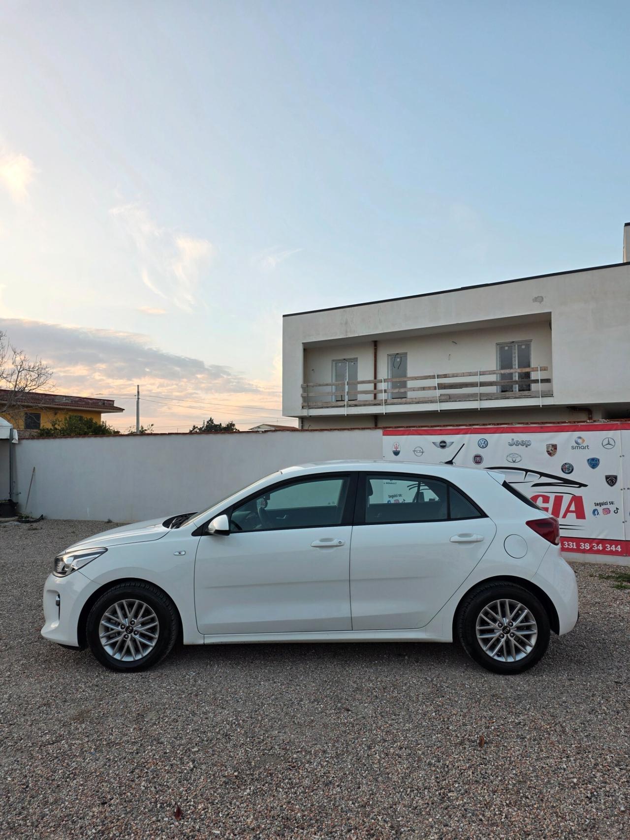 Kia Rio 1.4 CRDi 5p. Cool Collection