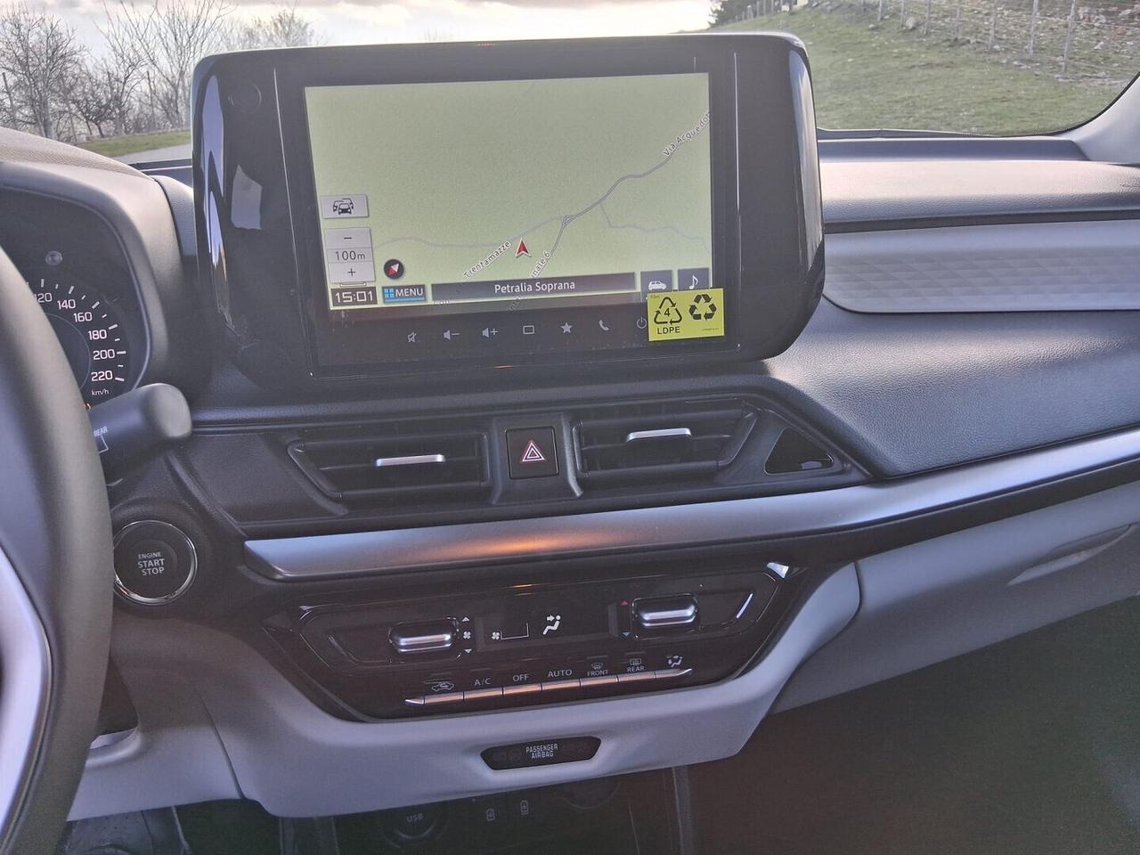 Suzuki Swift Hybrid 1.2 Top Bicolor