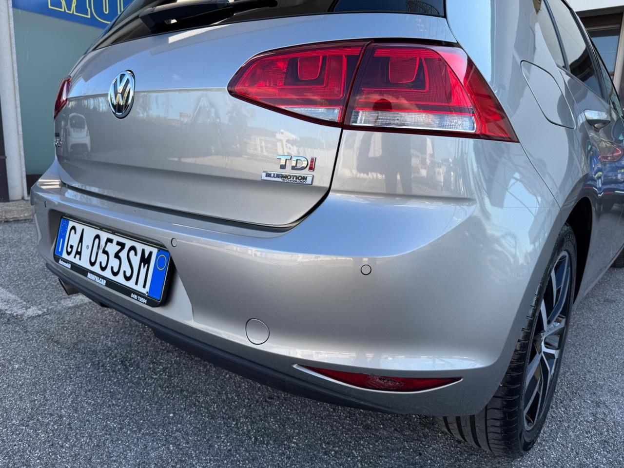 Volkswagen Golf 1.6 TDI DSG 5p. Highline 2015