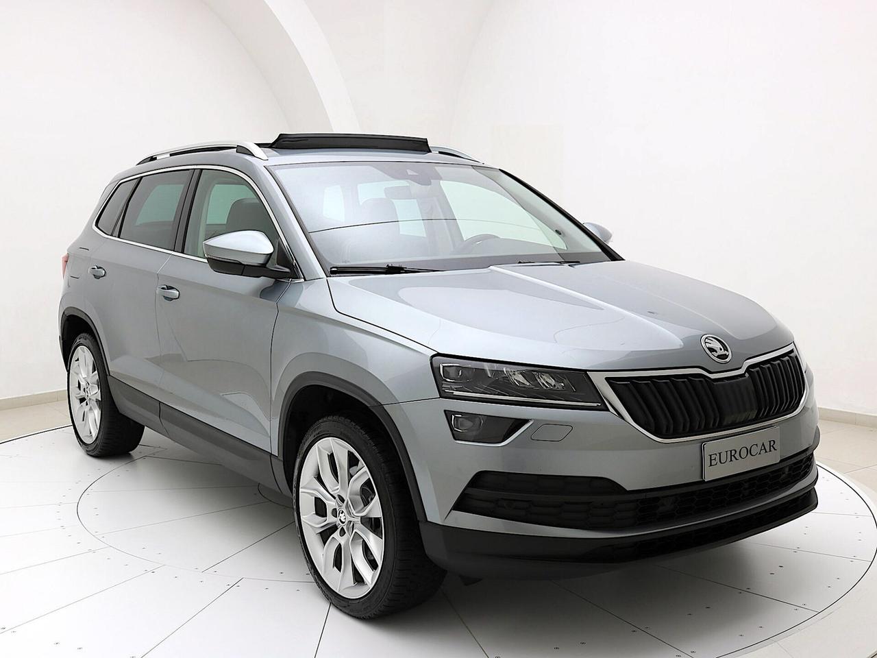 Skoda Karoq 2.0 TDI 4x4 DSG Style TETTO APRIBILE