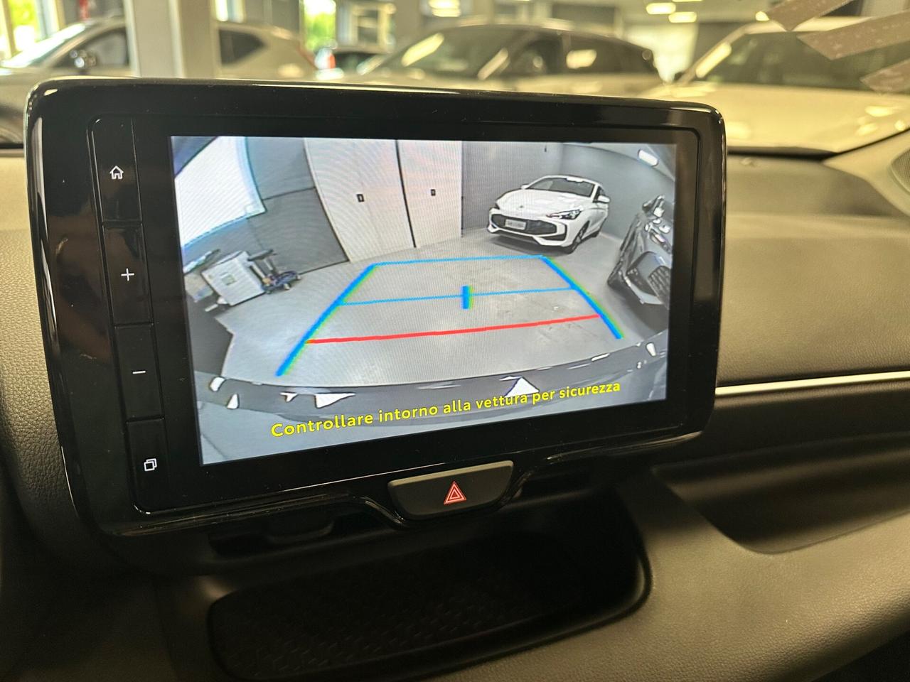 Mazda Mazda2 Hybrid 1.5 VVT e-CVT Full Electric Centre-Line