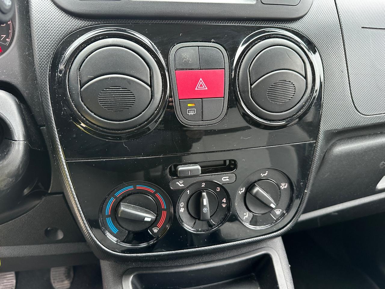 Fiat Qubo 1.3 MJT 80 CV Lounge