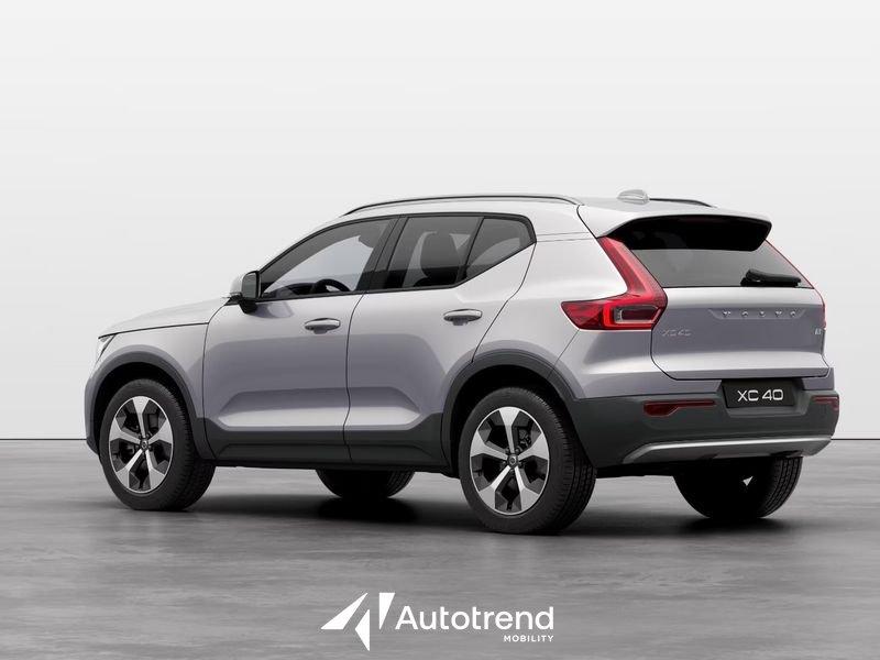 Volvo XC40 B3 163+11 CV Mild Hybrid Benzina Automatico Core