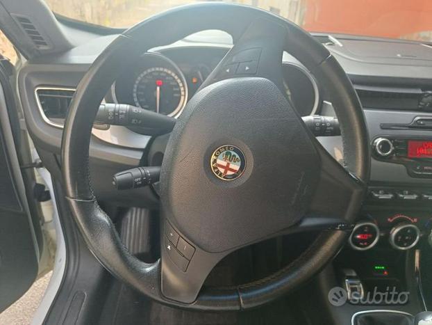 Alfa Romeo Giulietta 1.4 Turbo 120 CV GPL Dis...