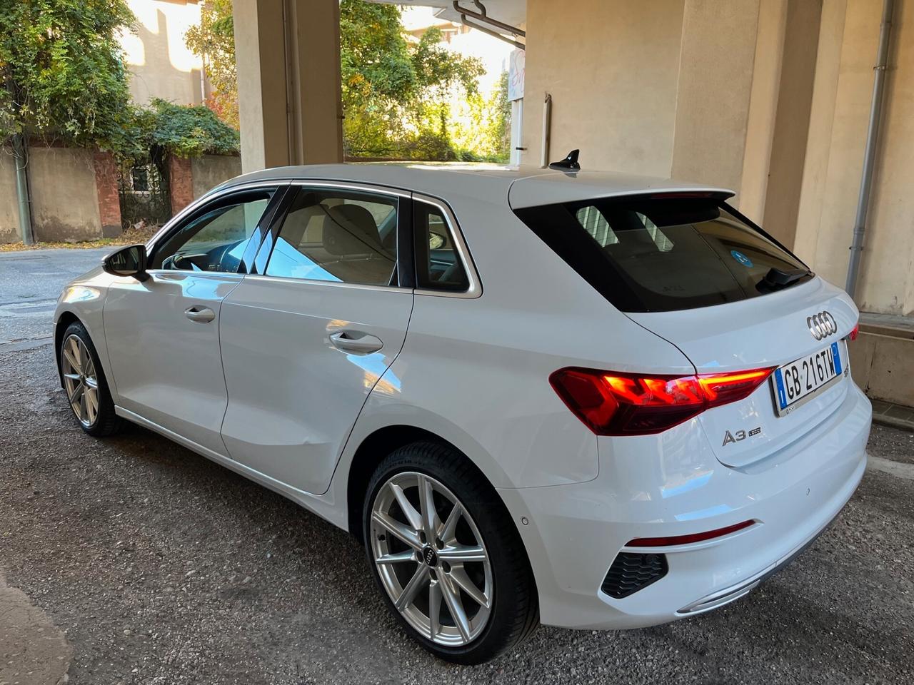 Audi A3 SPB 30 TDI Business