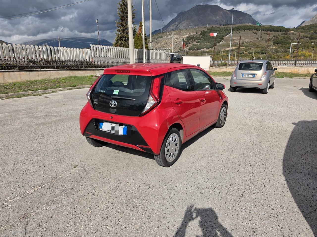 Toyota Aygo 1.0 VVT-i 72 CV 5 porte x-clusiv