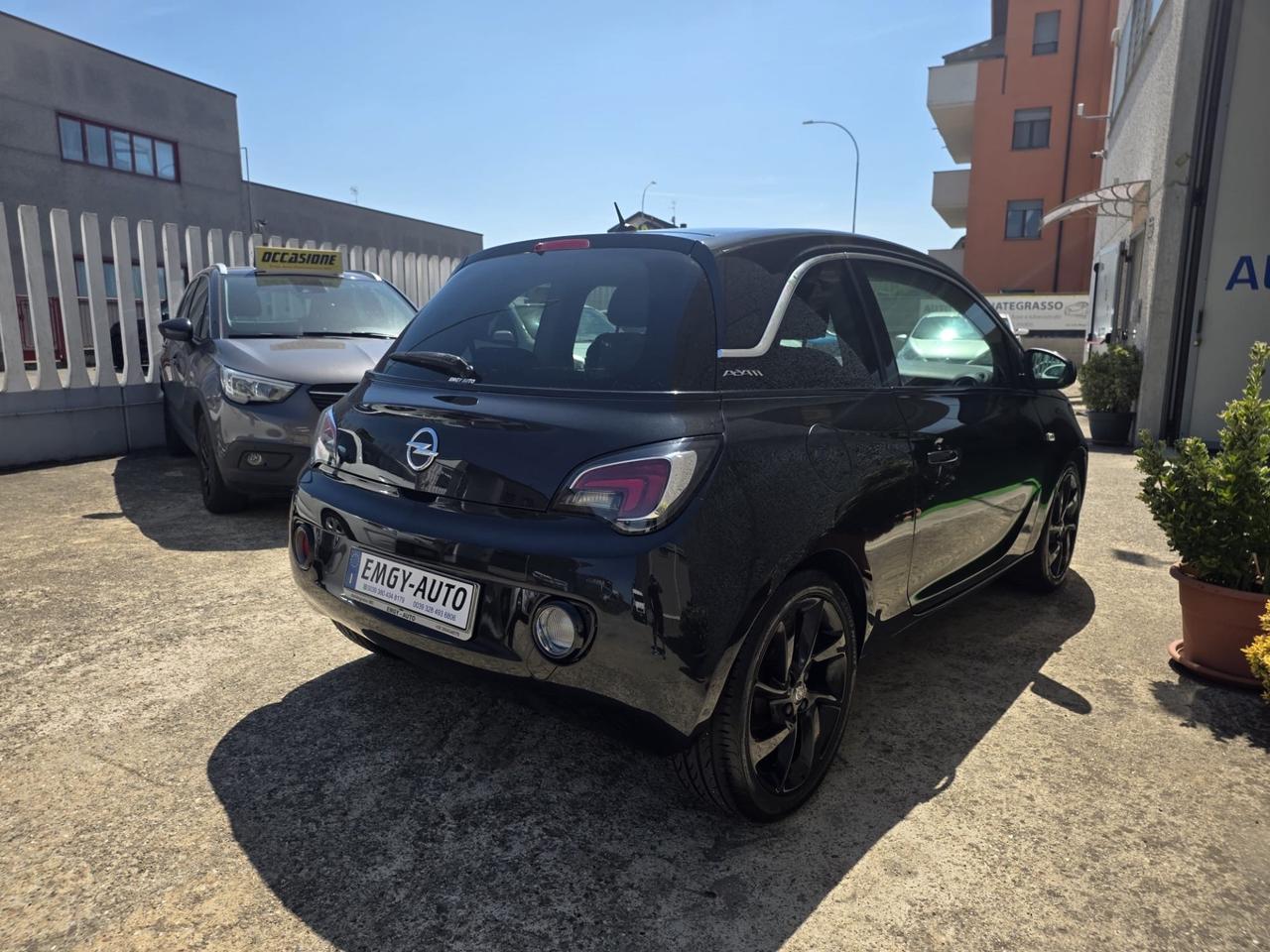Opel Adam Rocks 1.2 70 CV Euro 6 , Neopatentati