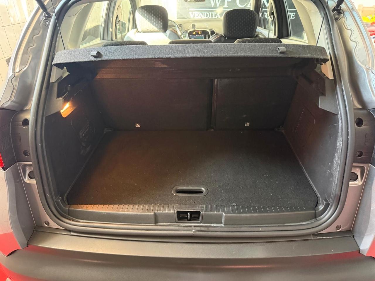 Renault Captur dCi 8V 90 CV EDC Initiale Paris