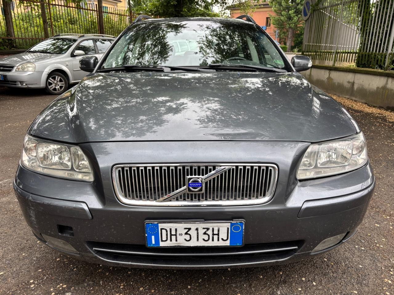 Volvo V70/XC70 V70 2.4 D 20V (163CV) cat Sport