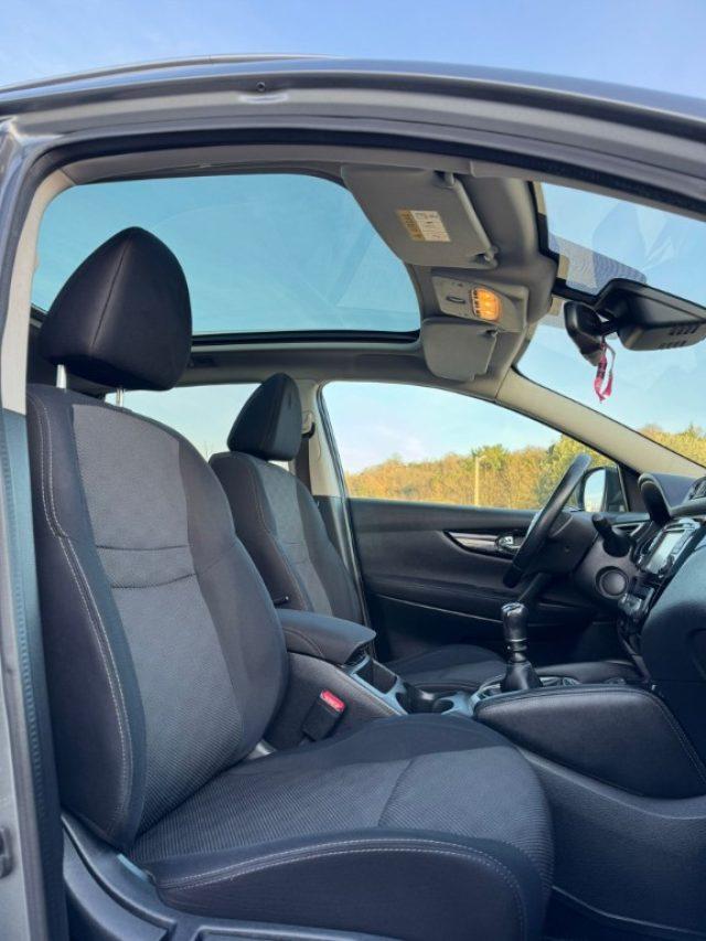 NISSAN Qashqai 1.5 dCi Tekna