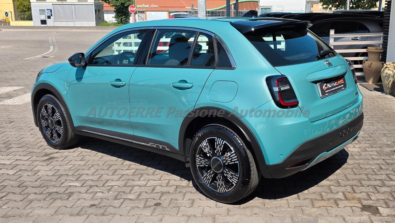 Fiat 600 Hybrid 145 CV DCT MHEV La Prima