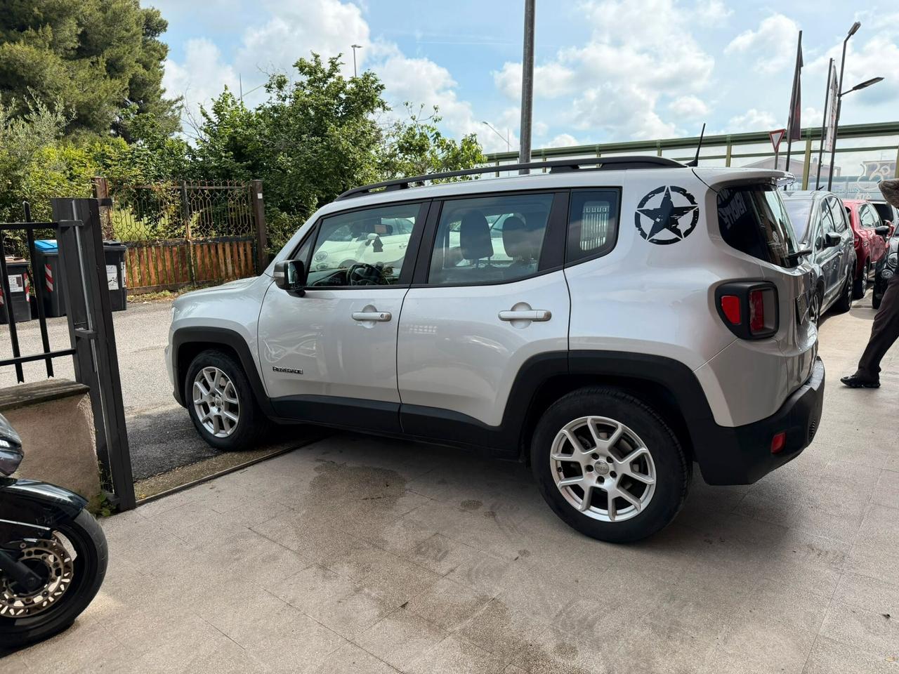 Jeep Renegade 1.3 T4 DDCT Limited