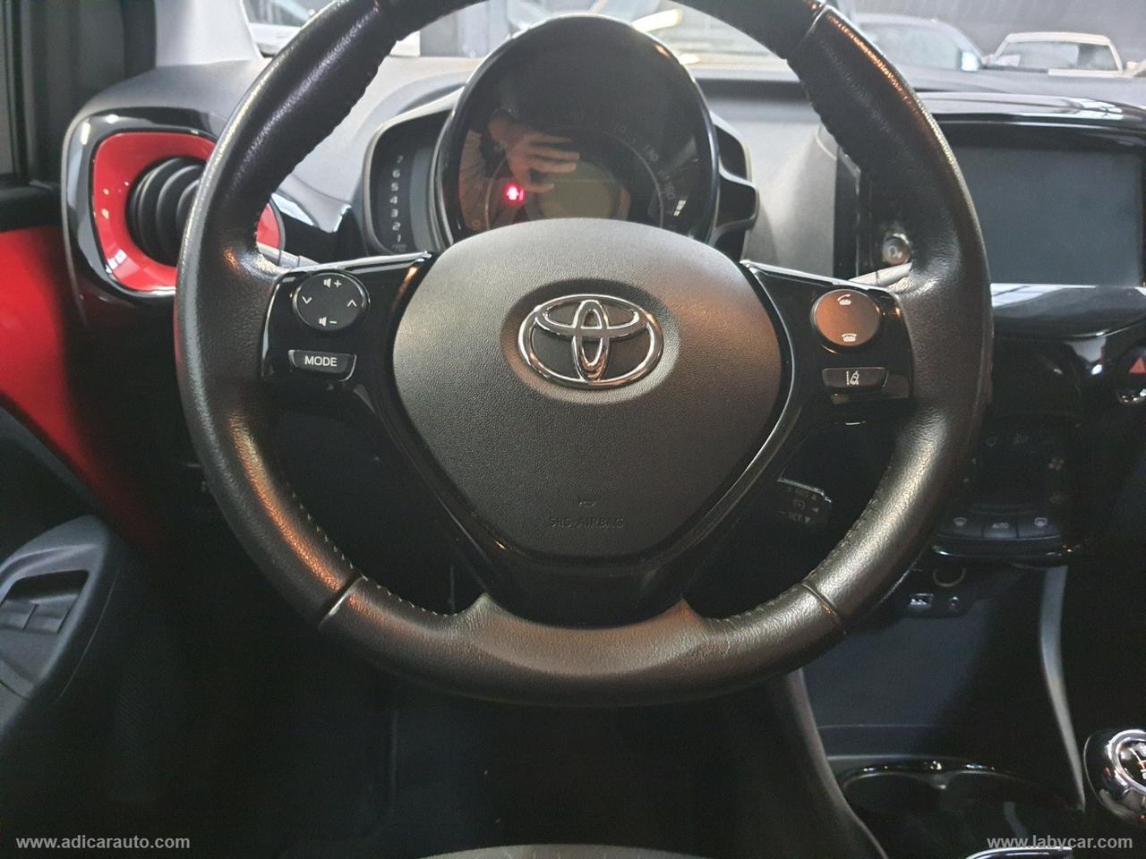 TOYOTA Aygo Connect 1.0 VVT-i 72 CV 5p.